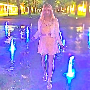 Meet your Posher, Michelene